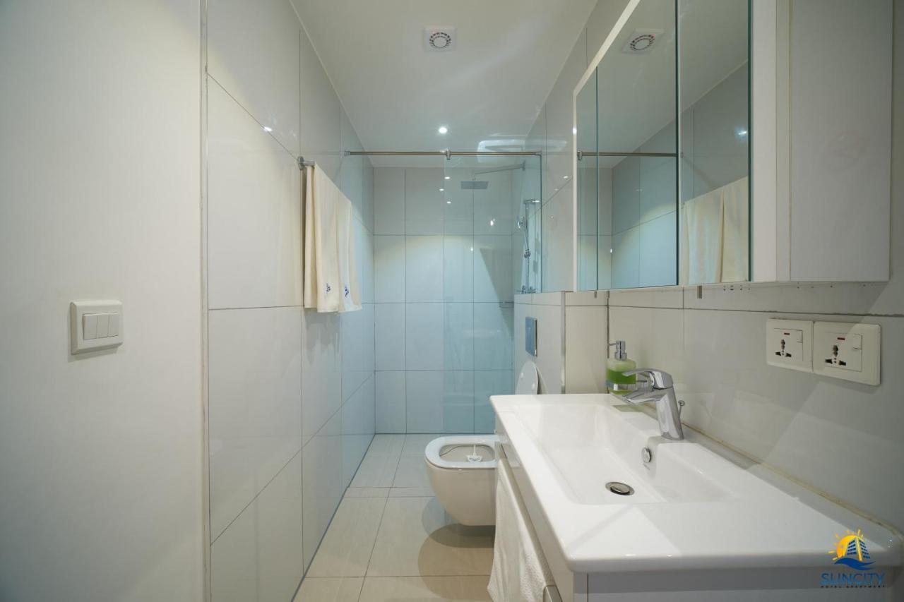 Suncity Hotel Apartment Аккра Экстерьер фото