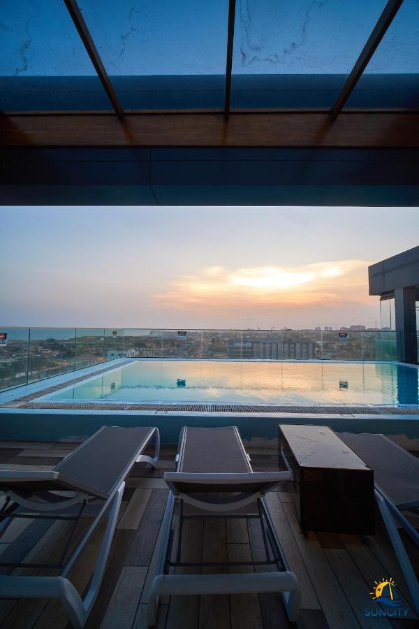 Suncity Hotel Apartment Аккра Экстерьер фото
