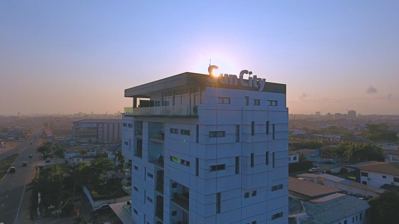 Suncity Hotel Apartment Аккра Экстерьер фото