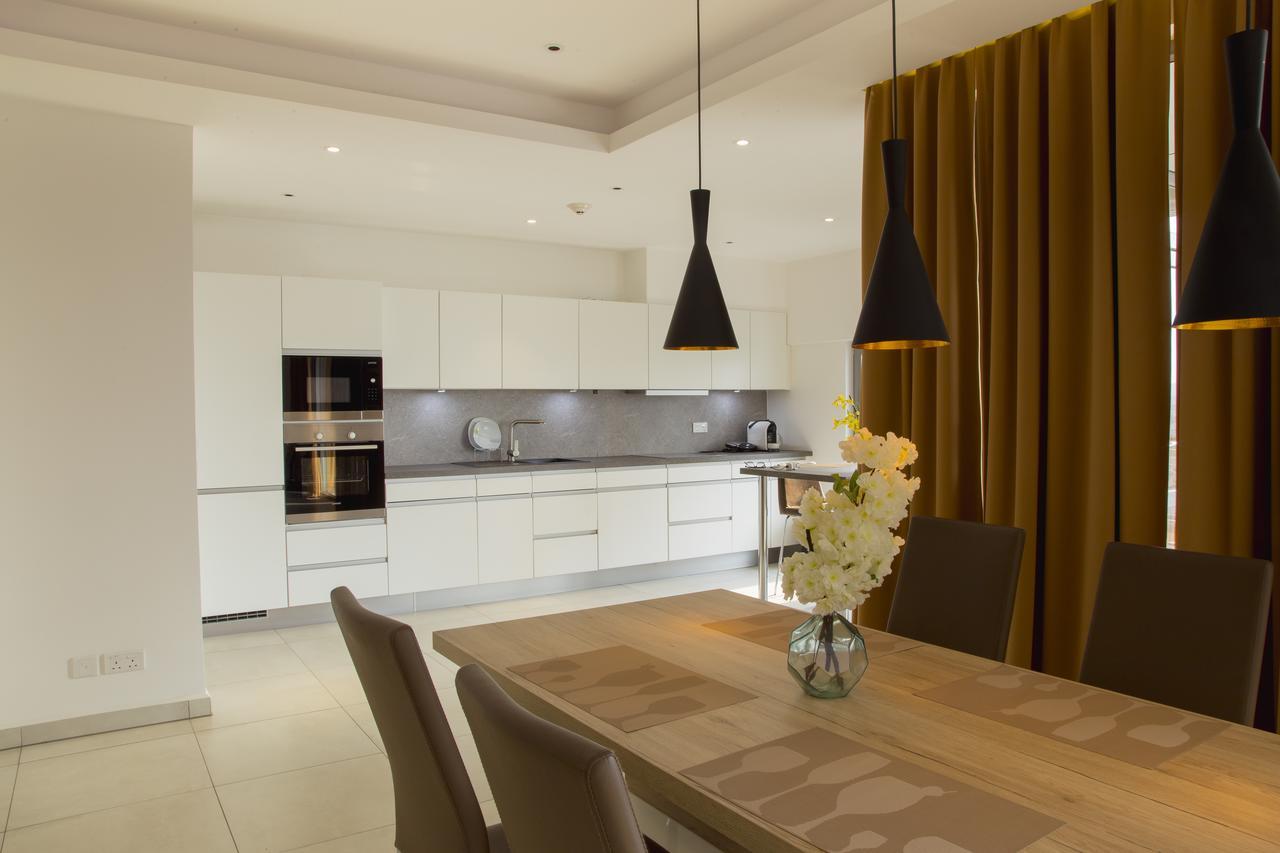Suncity Hotel Apartment Аккра Экстерьер фото